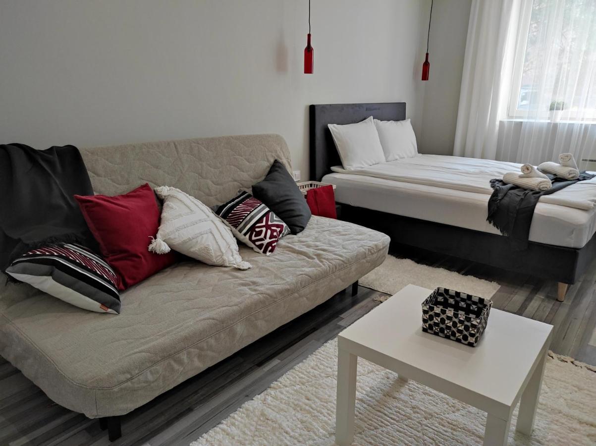 7 Days Apartment Мако Экстерьер фото
