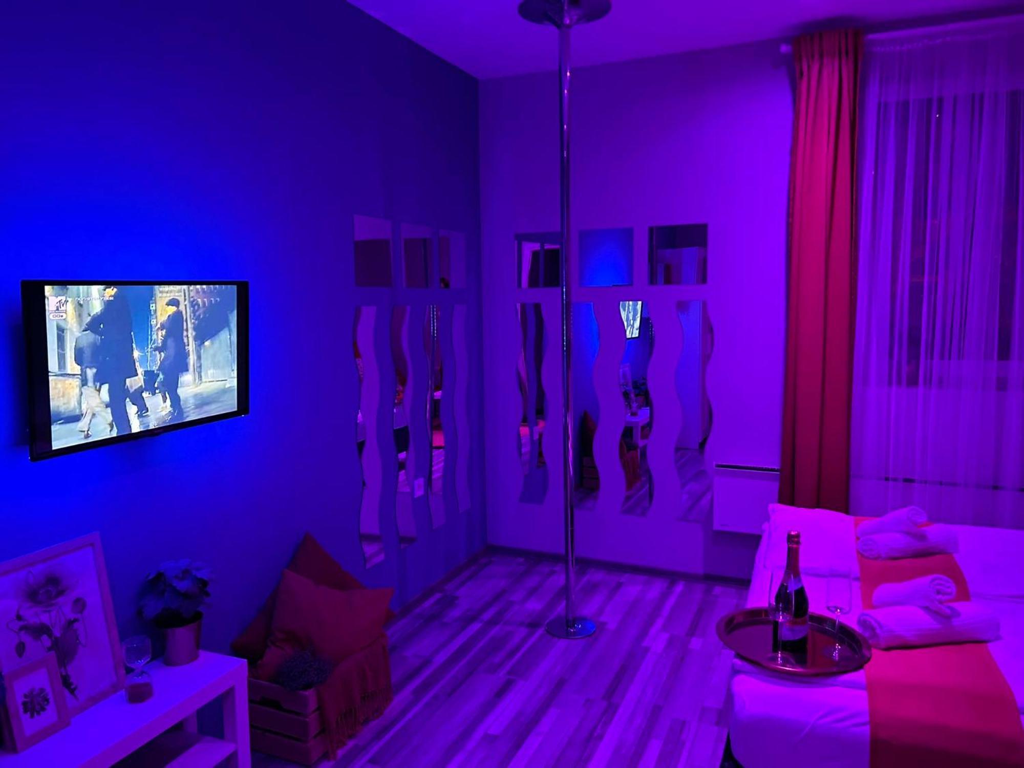 7 Days Apartment Мако Экстерьер фото